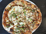 California Pizza food