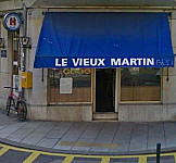 Le Vieux Martin outside