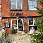 Karma Cafe To Go outside