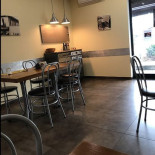 RalucaffÈ À l'intérieur