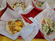 Fuzzy's Taco Shop food