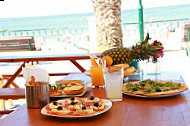 Endless Summer Beach Pizza food