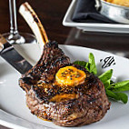 Hyde Park Prime Steakhouse Westlake food