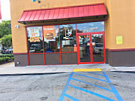 Popeyes Louisiana Kitchen inside