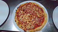 Pizzaria Italia food