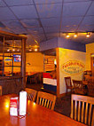 Fuddruckers inside