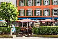 American Bar Restaurant Stars And Stripes outside