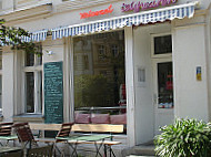 Teigwaren outside