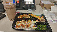 Jin Bento Sushi Roll inside