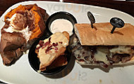 Longhorn Steakhouse food