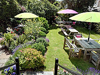 Barrington Tea Garden inside