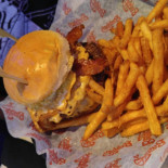 Bubba's 33 Cibo
