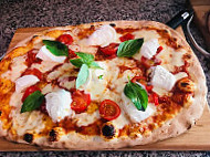 Pizzeria Gusto Italiano food