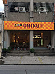 Uniku outside