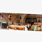 -pizzeria La Sarazine Vienne Et Roussillon food