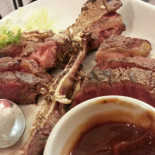 Braci E Abbracci Cibo
