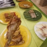 หมูกะทะคนเมืองเชียงใหม่ Dentro
