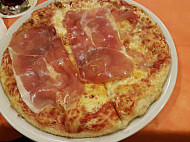 Amar Pizzaservice food