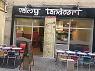 Valmy Tandoori inside