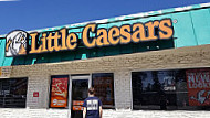 Little Caesars Pizza outside