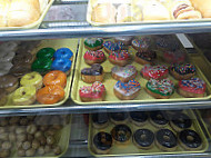 Billy's Donuts food