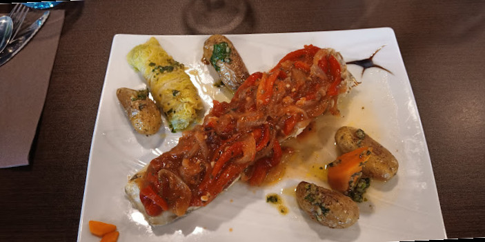 restaurant image
