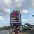 Taco Bell outside