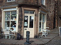 Cobbles Tea Room inside