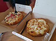 Domino's Pizza food