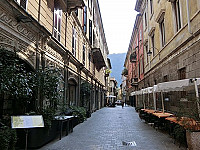 Pasticceria Gelateria Aida outside