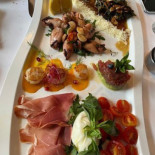 De Vesuvio Cibo