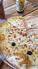 Merken Pizza Co food