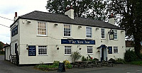 The Fox Inn outside