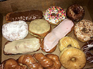 Krenolies Donuts food