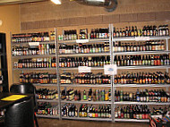 House Of 1000 Beers food