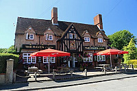 The Strathmore Arms outside