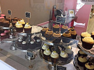 Smallcakes: A Cupcakery food