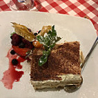 Trattoria Piazza Rossa food