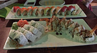 Sushi Creek food