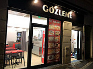 Gözleme inside