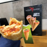 Konopizza Comida
