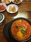 Baik Me Korean Restaurant food