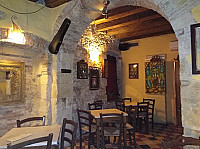 Caffe Dell'elfo inside