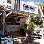 Kau'wahi outside