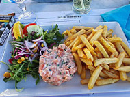 La Barque Bleue food