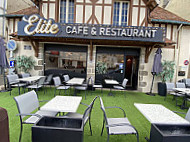 Elite CafÉ inside