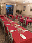 Le Pont Van Gogh food