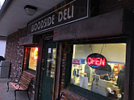 Woodside Deli inside