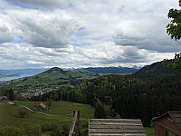 Gasthaus Rossberg outside