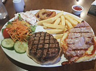 Victoria Carvery Steak Grill food